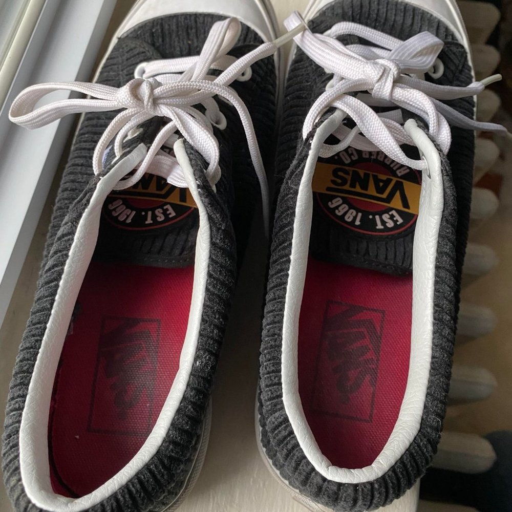 VANS corduroy